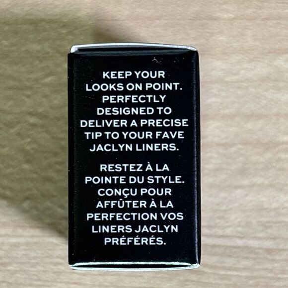 JACLYN Cosmetics on point pencil sharpener in box - Picture 3 of 3